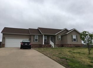 2611 S Moffet Ave, Joplin, MO 64804