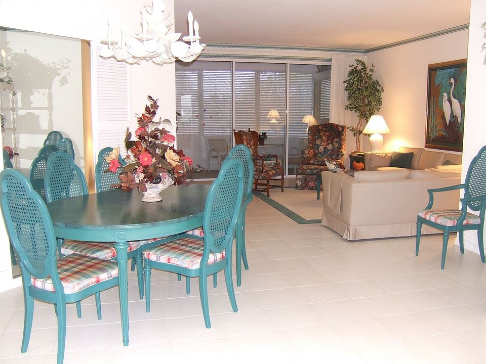 2nd image of 3715 Fieldstone Blvd APT 603