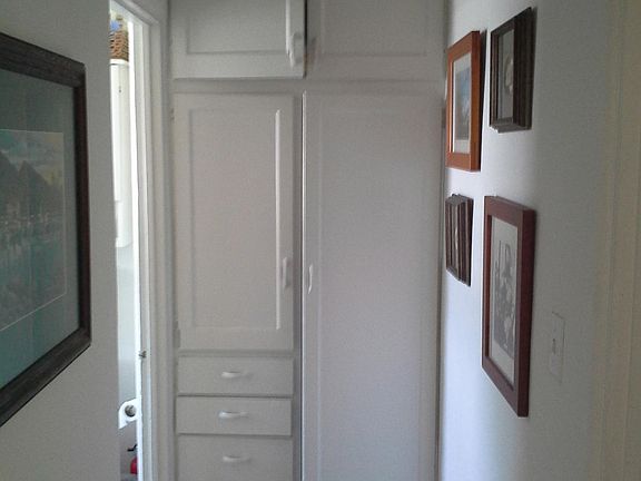 5th image of 4857 Santa Cruz Ave #4857