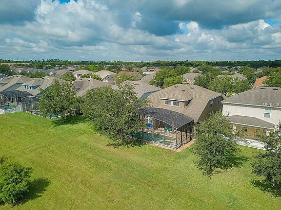 4th image of 13420 Phoenix Dr