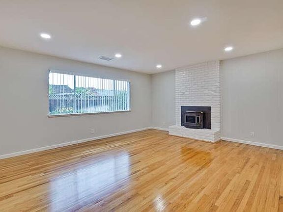 4th image of 5081 Paseo Olivos