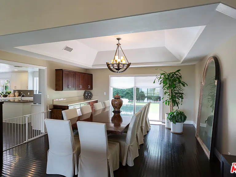 13902 Valley Vista Blvd — Photo 10