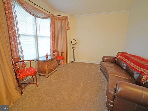 5th image of 442 Stone Ridge Dr