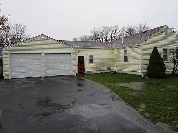 2nd image of 127 Auburn Ave
