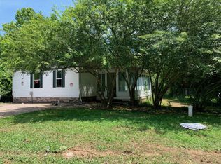 114 Cutter Ln, Clinton, TN 37716