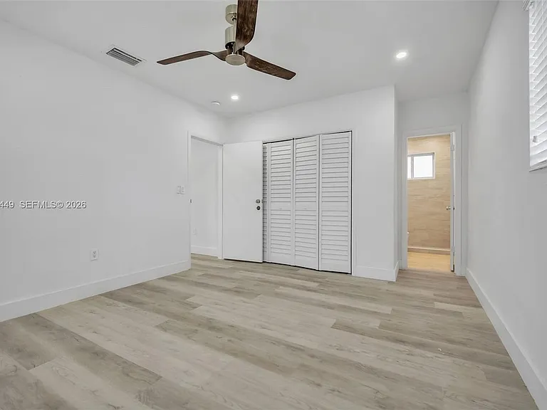 1401 NE 152nd St — Photo 19