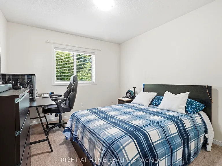 153 Maitland St — Photo 18
