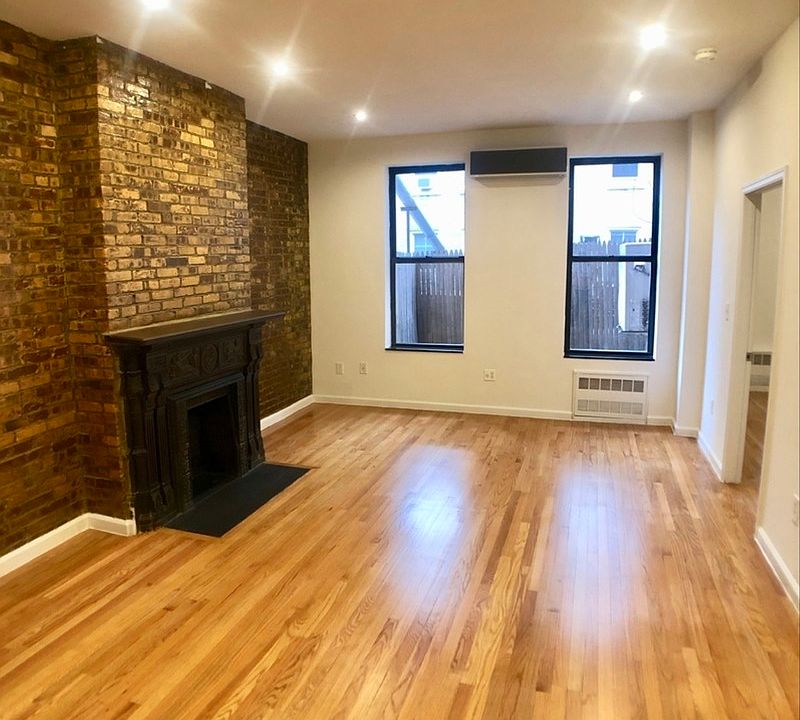 1st image of 25 W 8th St #1