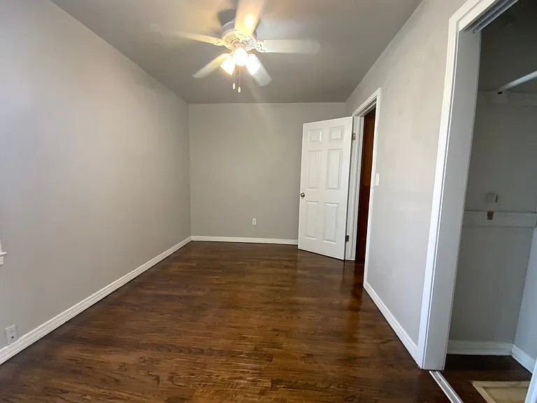 4206 N Donald Ave — Photo 9