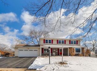 770 Suffolk Ct, Hoffman Estates, IL 60192