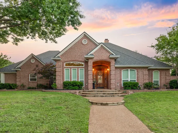 2304 Danbury Dr, Colleyville, TX 76034