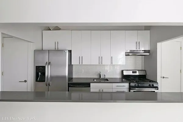 Rented by Living New York | media 2