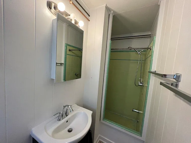 2123 Lime St #5 — Photo 6
