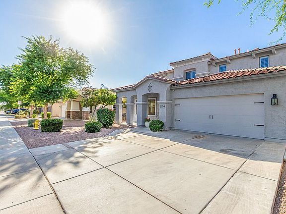 2nd image of 3754 E Vallejo Dr