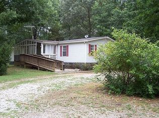 3084 Stage Coach Rd, Farmville, VA 23901