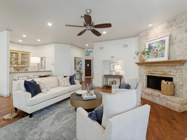 8 ASPEN CREEK DR, San Antonio, TX 78248