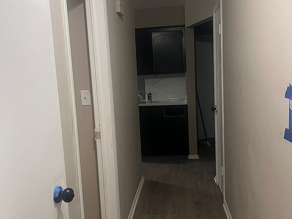 4th image of 6466 N 52nd St #1