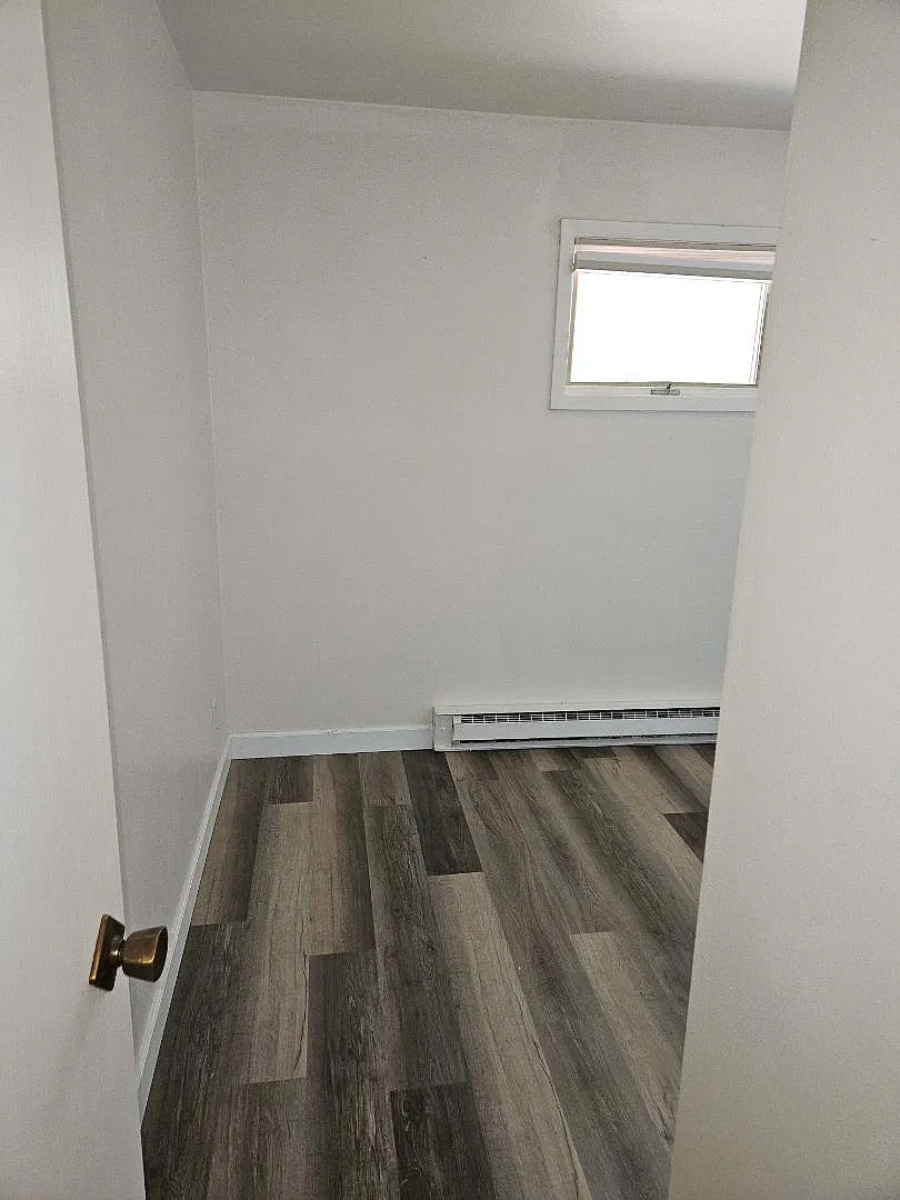 555 W High St - Apt 4 - 555 W High St — Photo 3