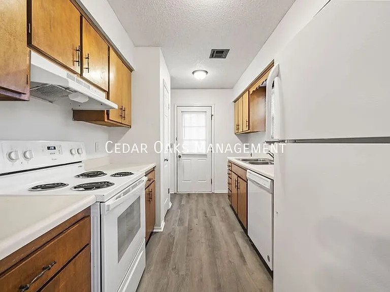 801 N 17th Pl #37 — Photo 4