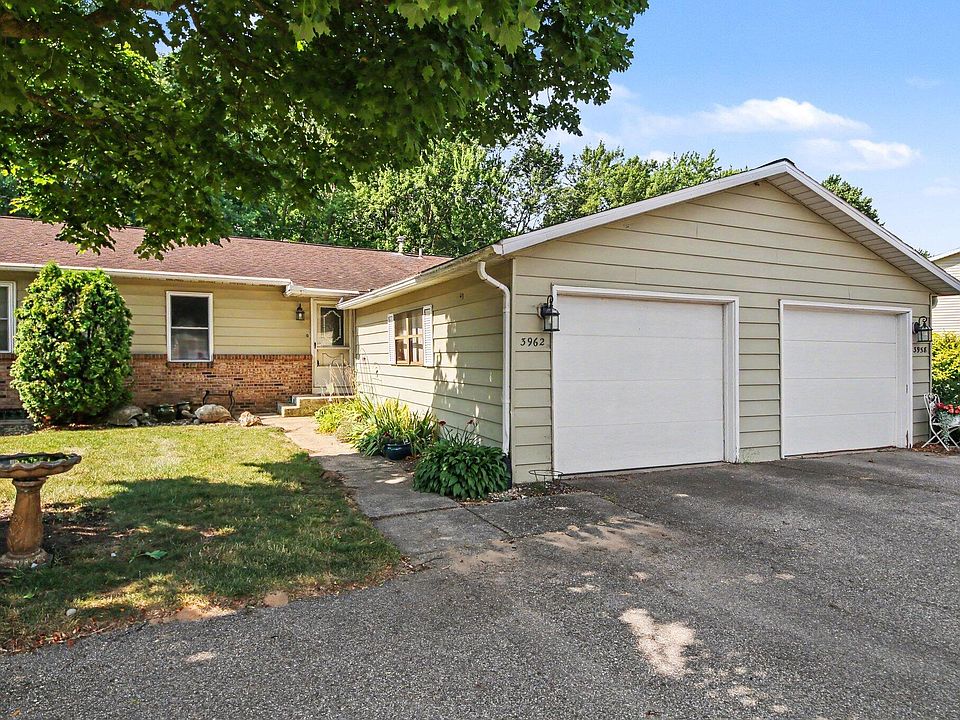 1st image of 3962 Monte Carlo Ct SE #9