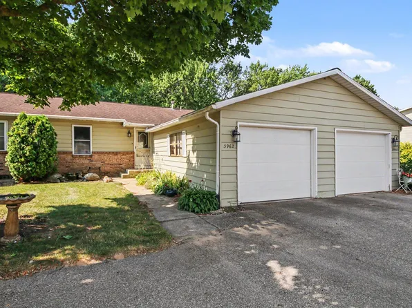 3962 Monte Carlo Ct SE #9, Grand Rapids, MI 49512