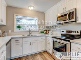 Louisiana St (3623-3627)