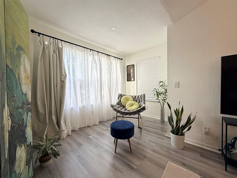 1st image of 12950 Vista Isles Drive #428