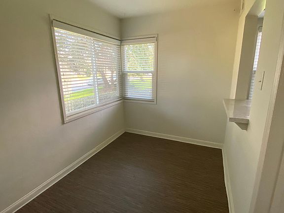 3rd image of 13746 12th Ave SW #105