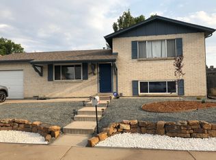 15040 E Robins Dr, Denver, CO 80239