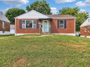 7827 Morgan Ford Rd, Saint Louis, MO 63123