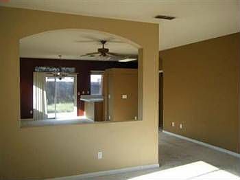 3rd image of 7904 Fincastle Ct
