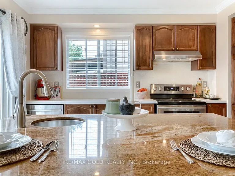 1666 Clark Blvd — Photo 15
