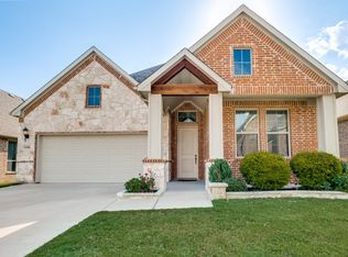 1608 Grace Dr, Euless, TX 76039