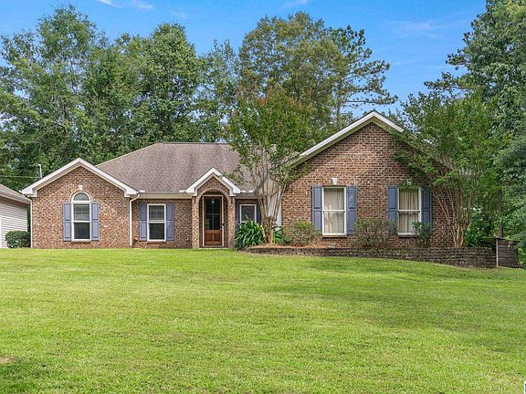 2nd image of 15269 Sandy Creek Dr