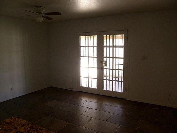 4th image of 8712 N 39th Ave