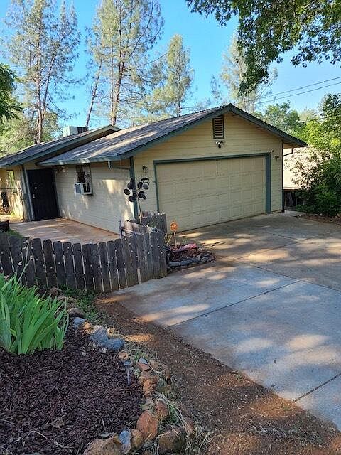 1st image of 3656 Conchas St