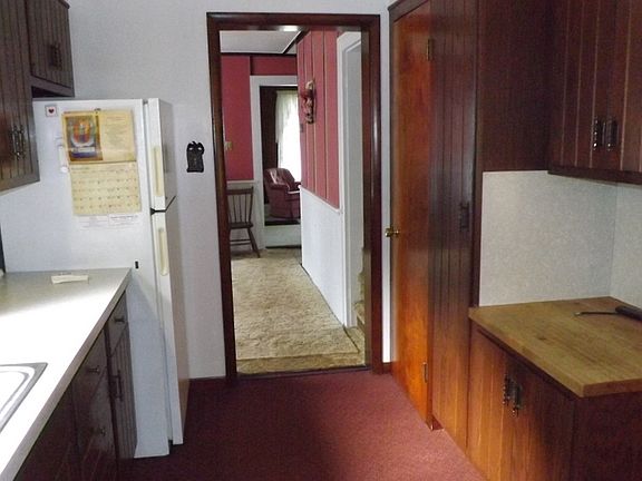 4th image of 8 Arnold St