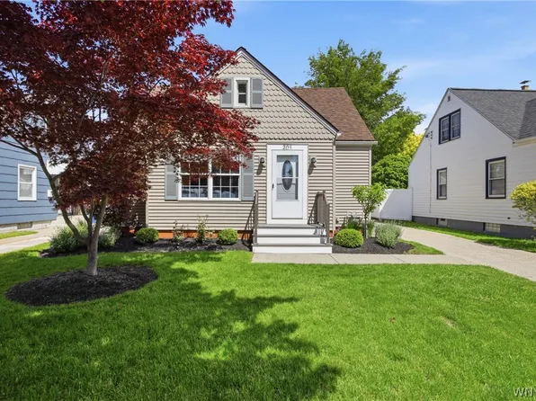 201 Carmel Rd, Buffalo, NY 14214