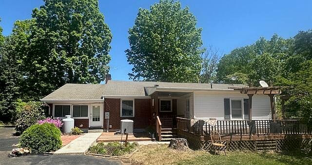 2nd image of 4763 Shingle Block Rd