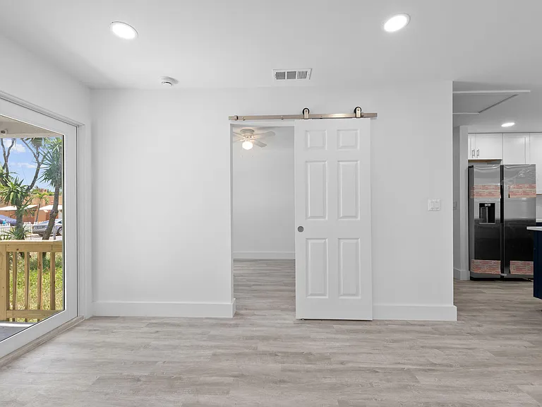 720 McIntosh St — Photo 22