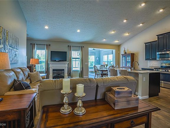 5th image of 6550 Wisteria Ln