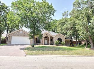 402 Canoe Dr, Harker Heights, TX 76548