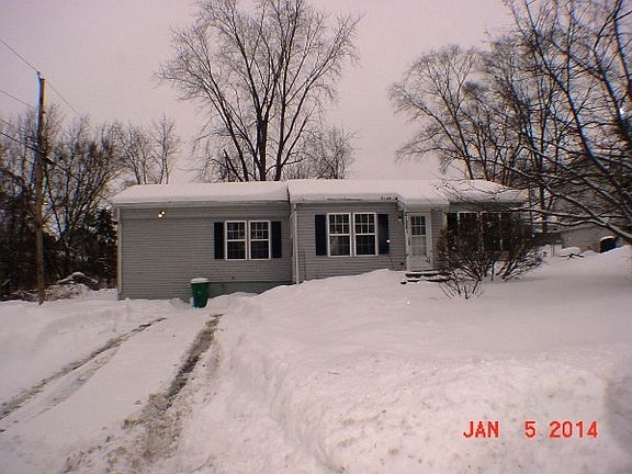 2nd image of 21281 W Danny Ln