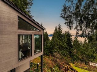 470 Timbertop Rd, Lions Bay, BC V0N2E0