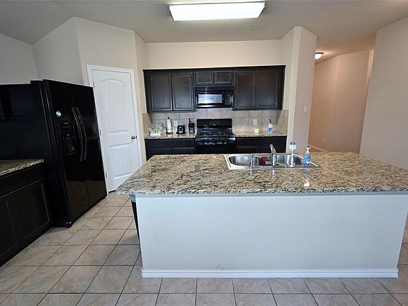 4th image of 6360 Skipper Ln