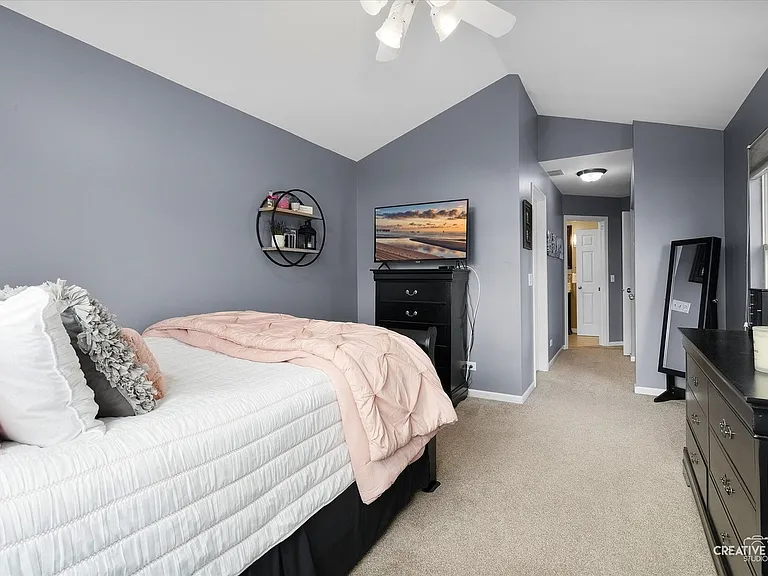 938 Little Falls Ct — Photo 12