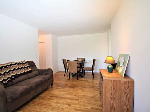4th image of 2449 Union Blvd APT 35A