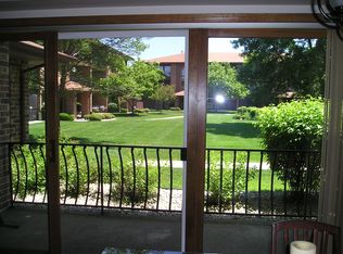 8834 W 140th Street #FL GROUND, Orland Park, IL 60462