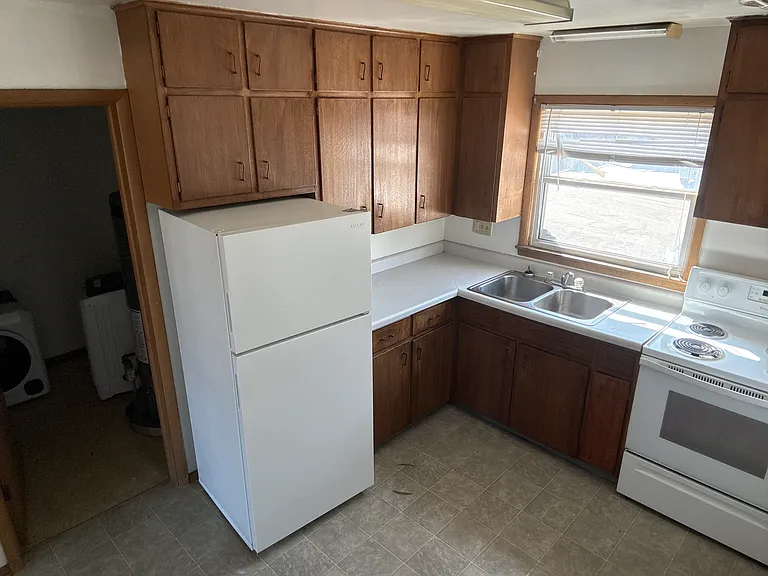 47 Valley Ave #3 — Photo 9