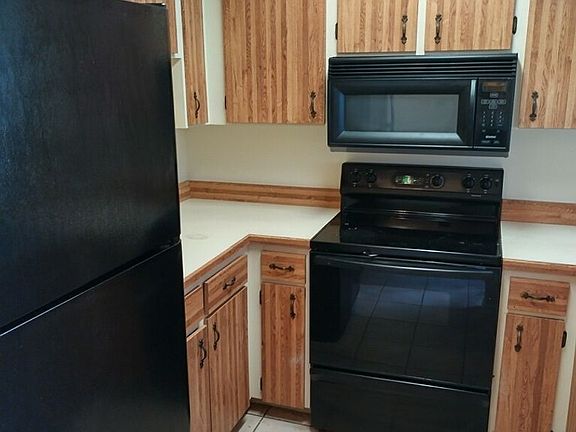 2nd image of 1708 Espanola Ave